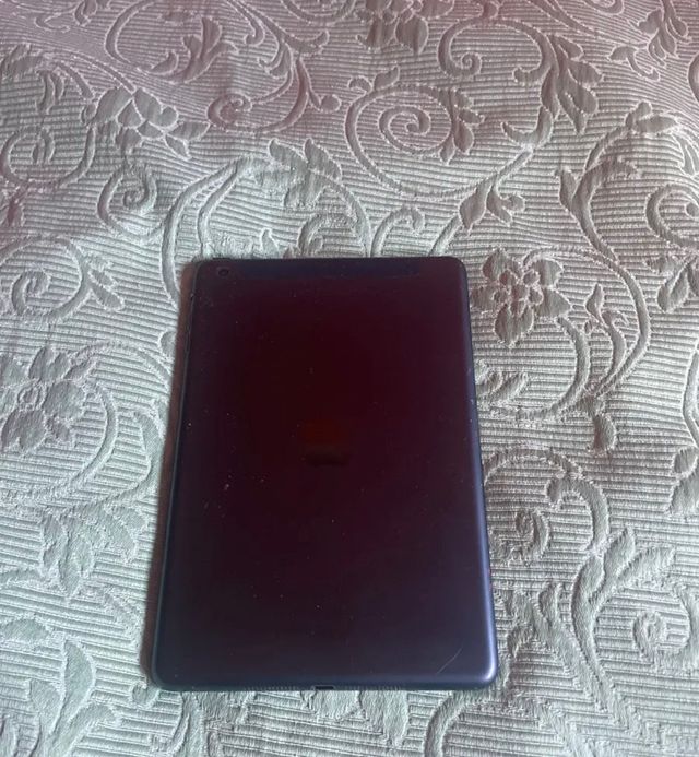 iPad mini nero 16gb Wi-Fi + Cellular