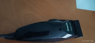 Maquina de cortar el pelo tipo profesional.