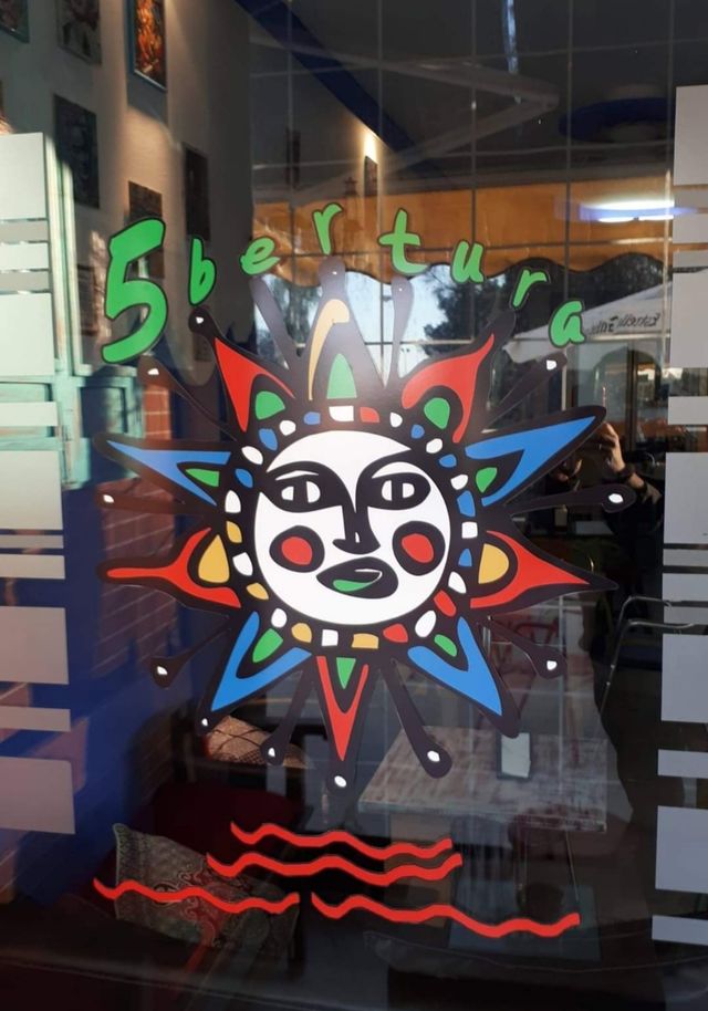 Está totalmente vacío y limpio