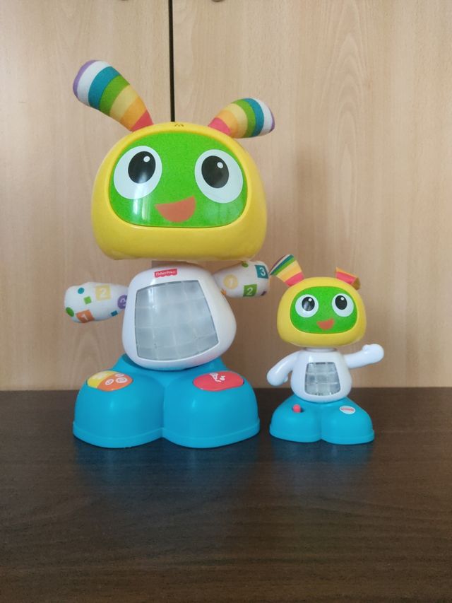 JUGUETE: 2 Robots Robi Rabit (Fisher-Price)