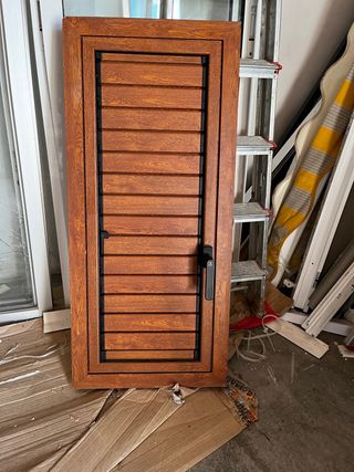 Mallorquina aluminio madera