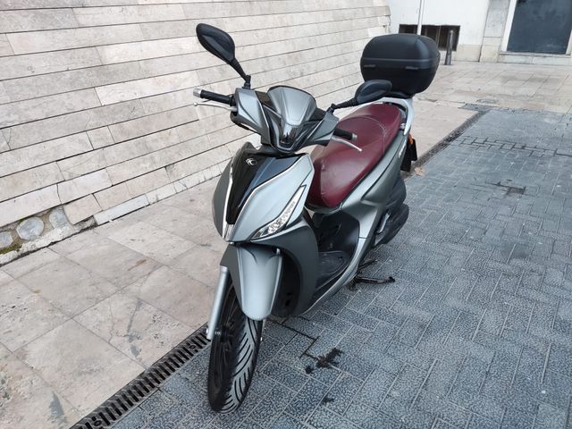 Kymco People S