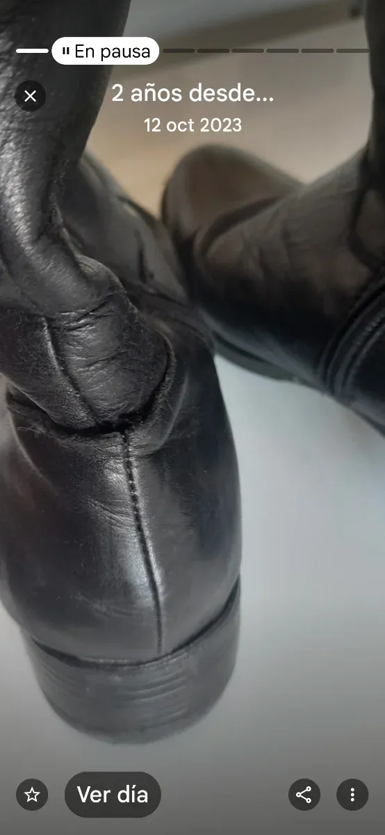 Preciosas botas mosqueteras de piel