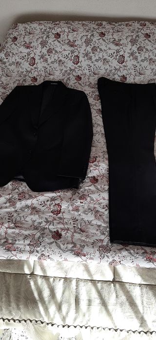 Traje de caballero