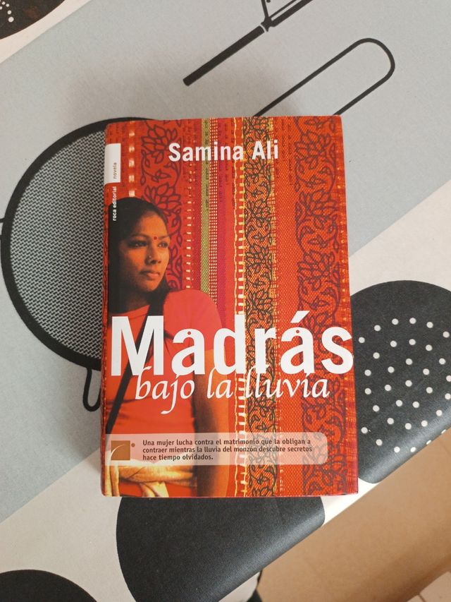 Libro Madras bajo la lluvia