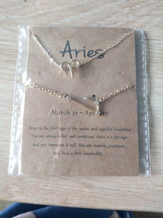 Collar y pulsera 