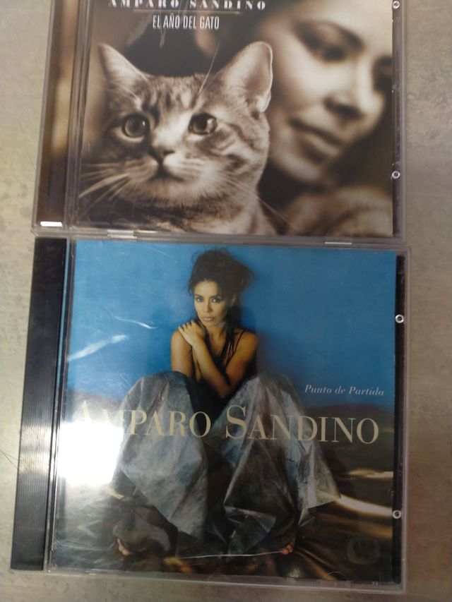 Lote de CDs de Amparo Sandino