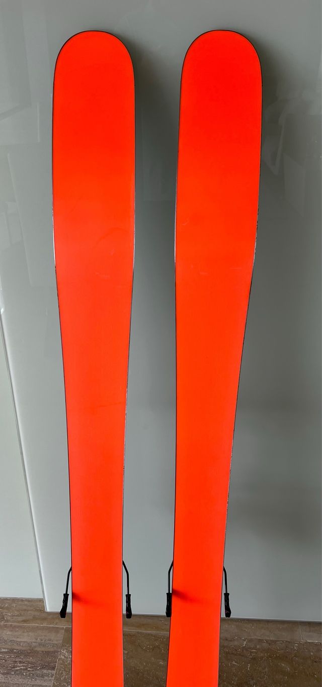 esquies SALOMON QST99+SHIFT+Atomic hawkx+Pieles