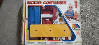 Molto container