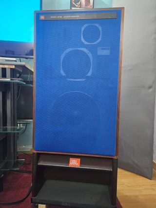 Altavoces JBL