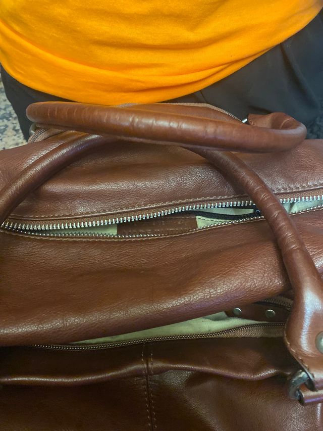 bolso de piel italiano