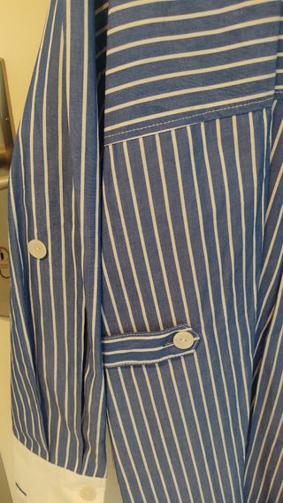 Camisa Oversize rayas Zara con etiqueta 