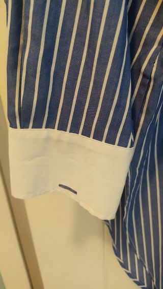 Camisa Oversize rayas Zara con etiqueta 