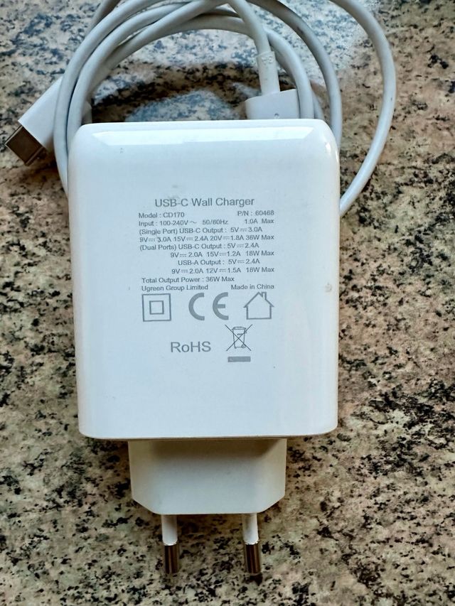 Cargador UGREEN  tipo C Android Carga Rápida 
