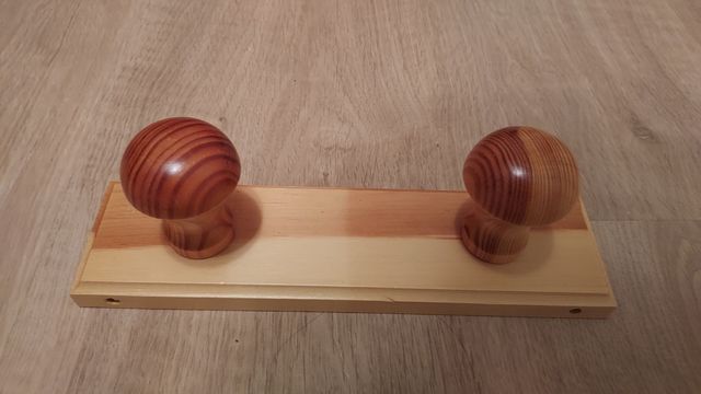 Perchero madera niños