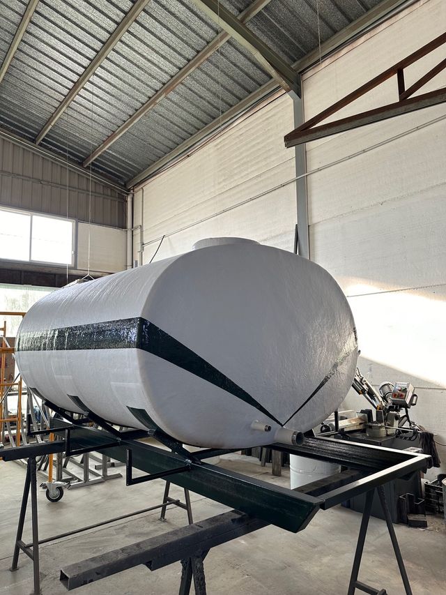 CUBAS Y CISTERNAS CON MULTILIFT