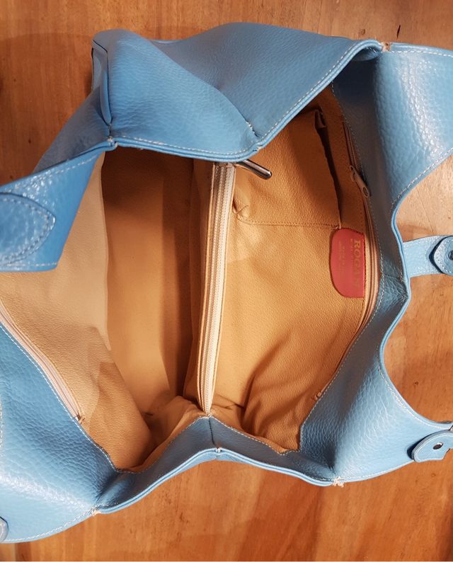 Borsa pelle azzurra marca Rogan Roma Via Condotti