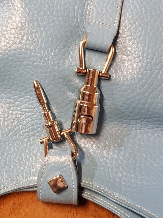 Borsa pelle azzurra marca Rogan Roma Via Condotti