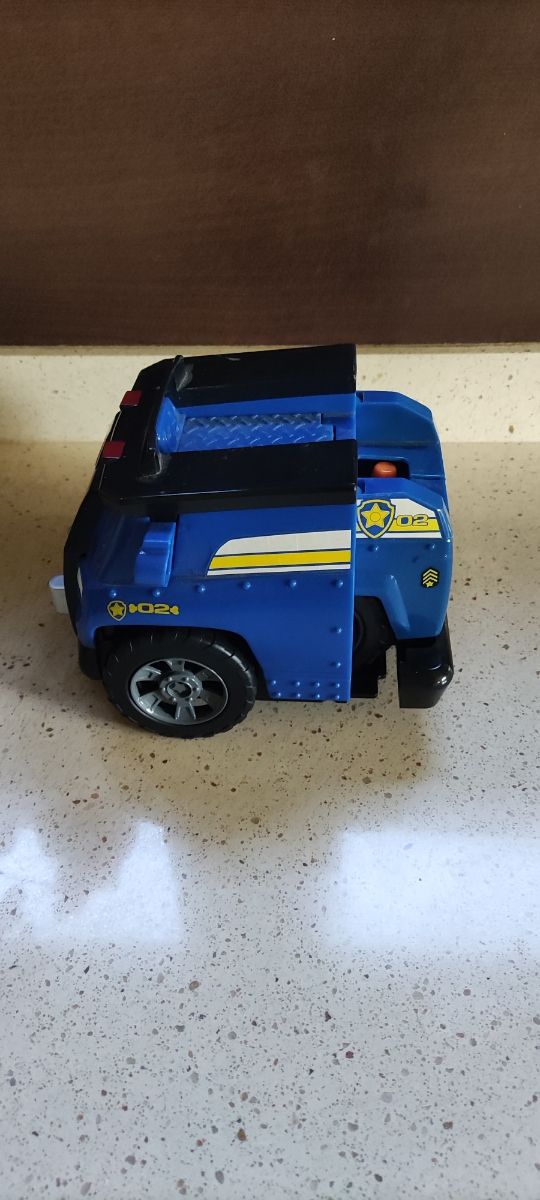 Coche patrulla canina