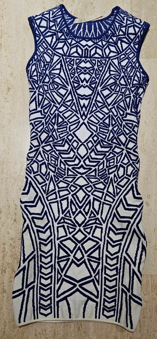 Vestido de fiesta Skinny fit tipo bandage.