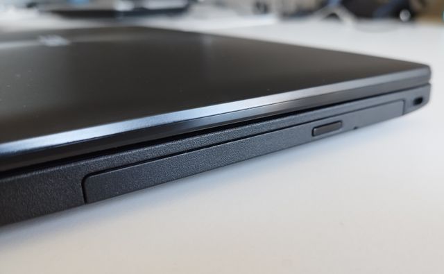 Asus F553M - Ordenador portátil