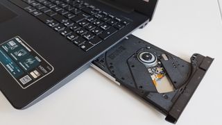 Asus F553M - Ordenador portátil