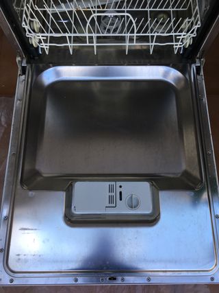 Lavavajillas Otsein LVOH 2575 ( averiado)