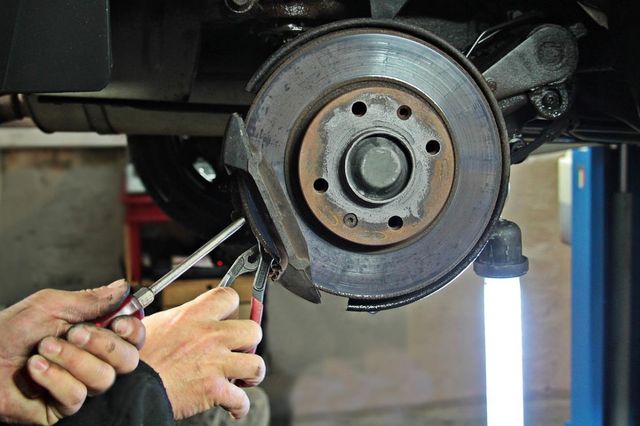 Mecanico, trabajo serio