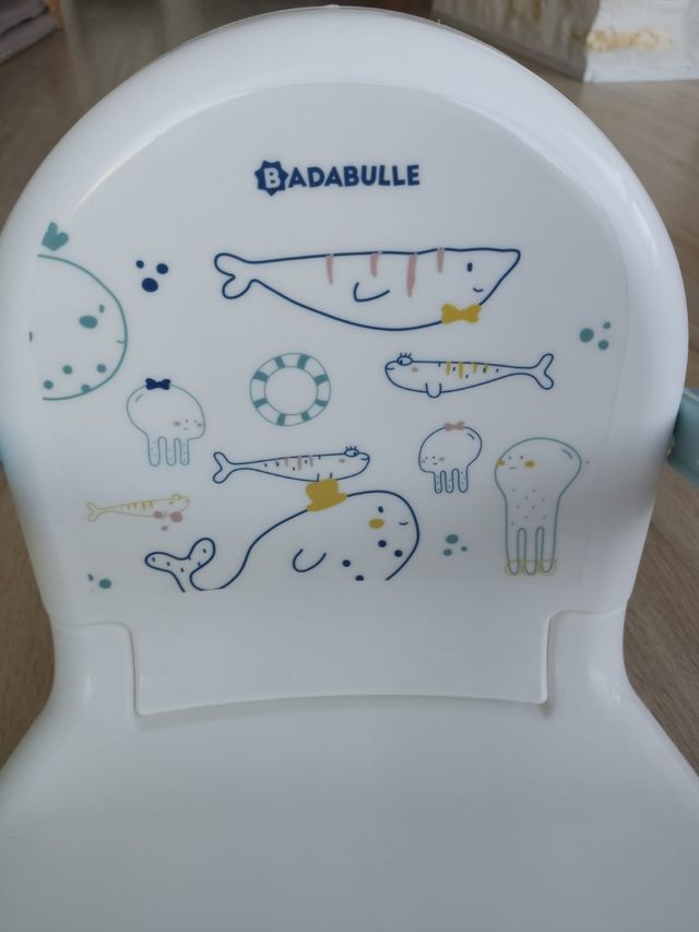 Asiento de baño plegable