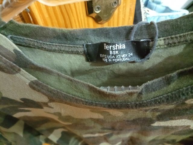 Ropa vendo un lote de estilo camuflaje OFERTA