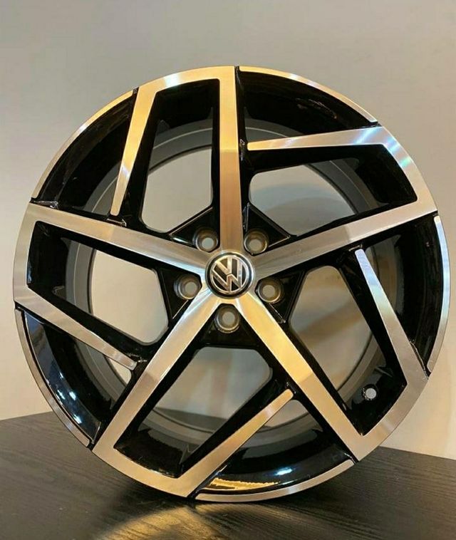 LLANTAS 19" GOLF GTI BLACK PERFORMANCE