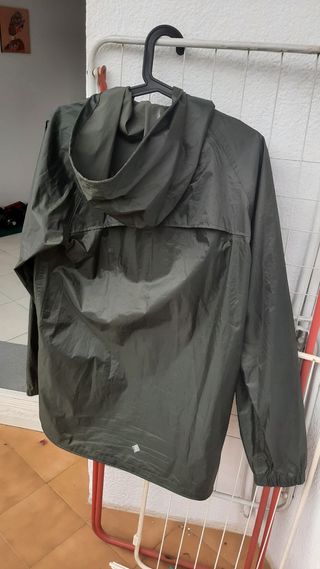 Chubasquero unisex marca Regatta
