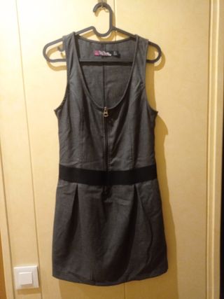 Vestido tipo retro, pichi, Zara talla L
