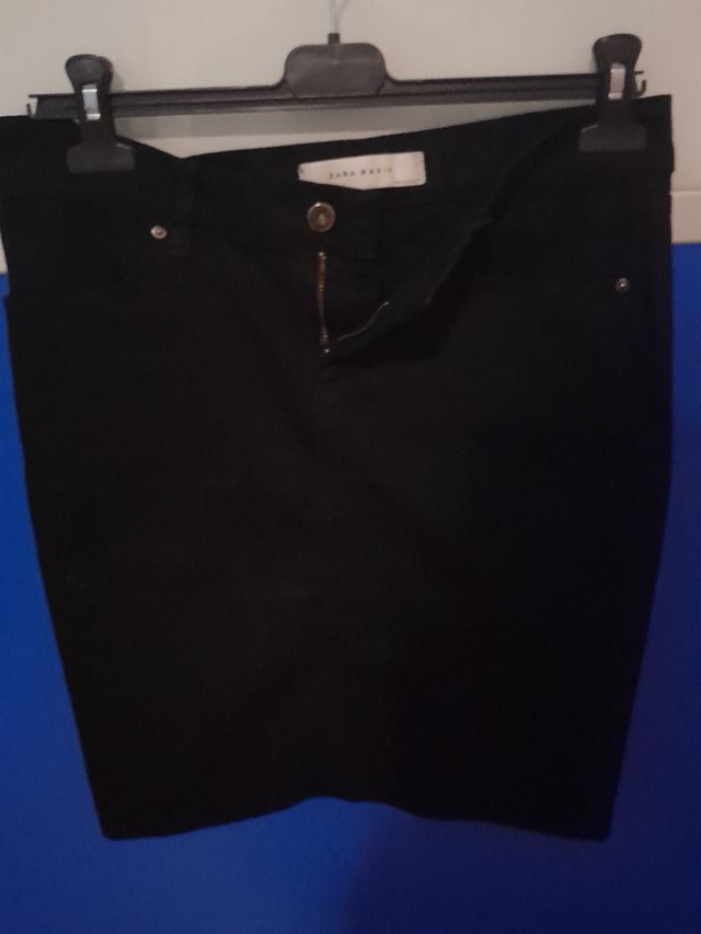falda negra zara 38