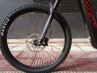 Ghost e-Riot AM essential talla M rueda