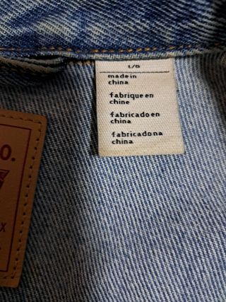 Cazadora Levis