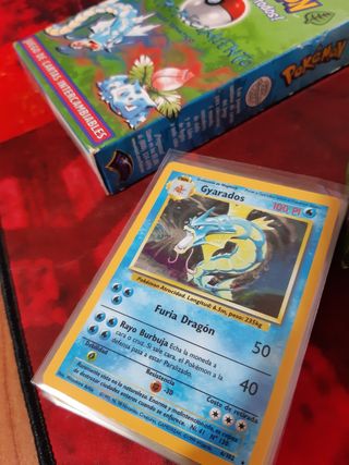 Cartas Pokémon 1999 Mazos temáticos