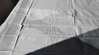 Tovaglia rettangolare con sei tovaglioli