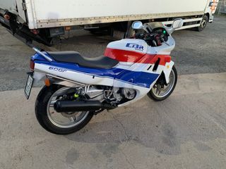 moto cbr 600f