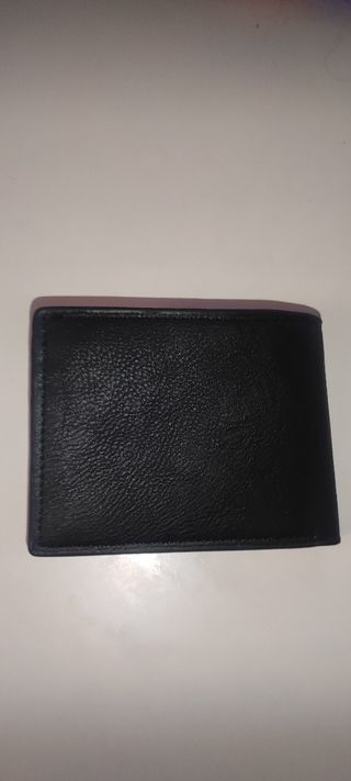 Cartera de piel