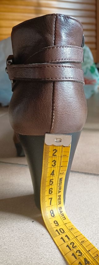 Tronchetti nuovi Keys pelle marroni 41