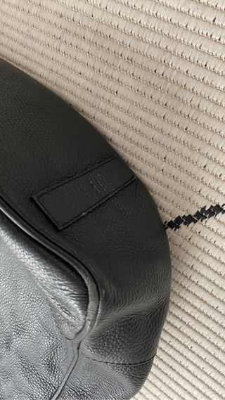 Bolso grande de piel