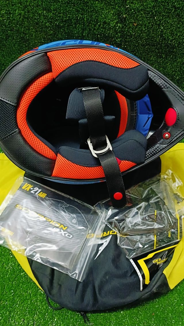 Talla S. Casco tope gama Scorpion vx21 Air