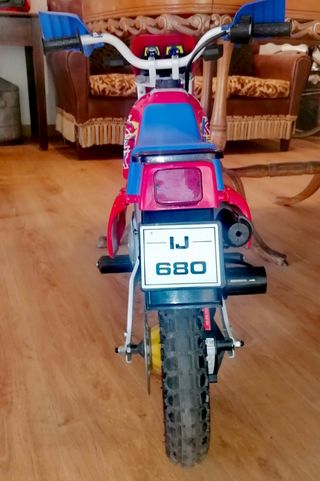 Moto eléctrica infantil Injusa años 80/90
