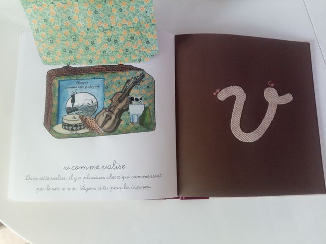 Tre libri per imparare lettere, cifre, forme