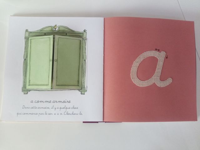 Tre libri per imparare lettere, cifre, forme