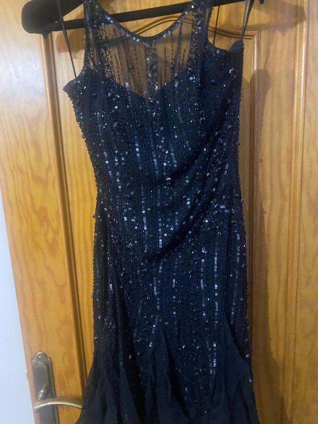 Vestido de fiesta de Pronovias.