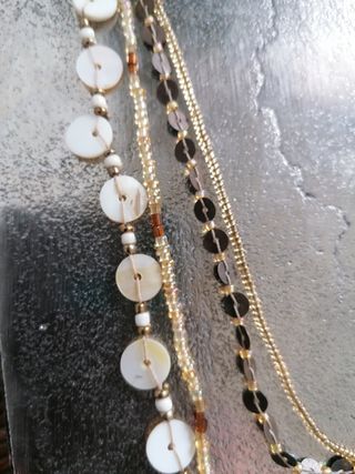 Collar de artesanía 