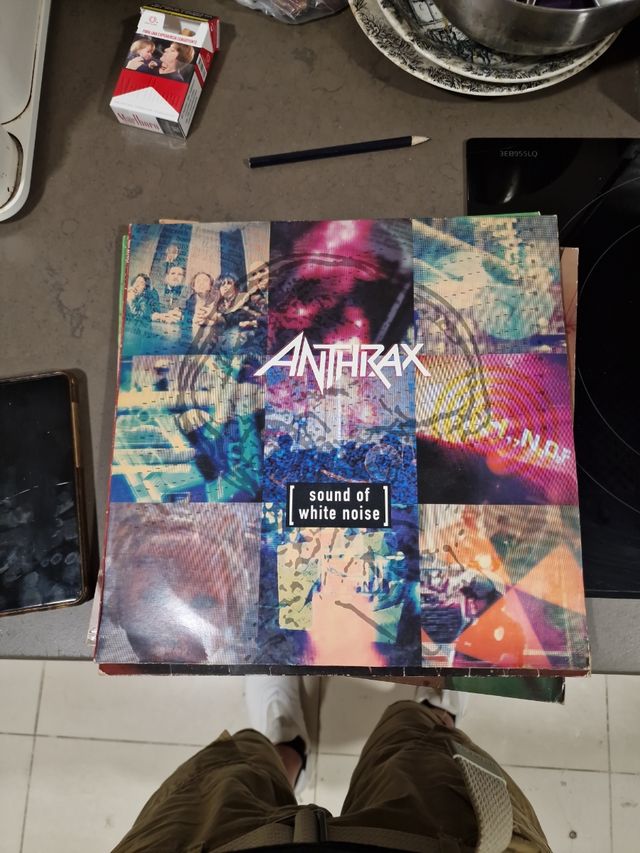 Anthrax -Sound Of White Noise