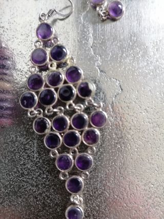 Collar de madera y pendientes cristal 